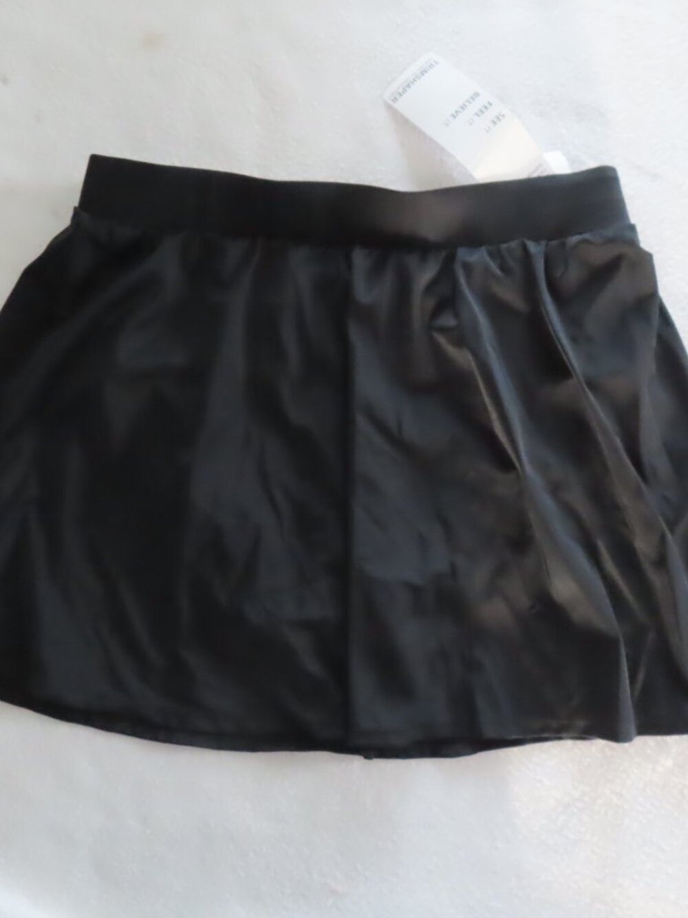 NWT Trimshaper Swim Skirt Vacation Beach Pool Resort 16W Black Athleisure